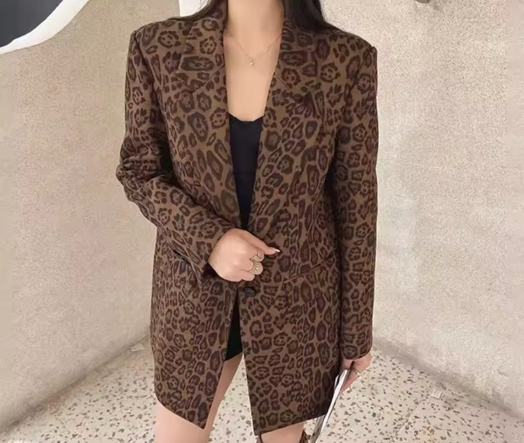 LEONA BLAZER